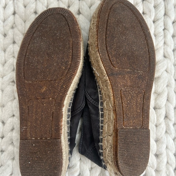 Natural world Eco-friendly shoes handmade in Spain with 100% organic materials - Picture 5 of 6